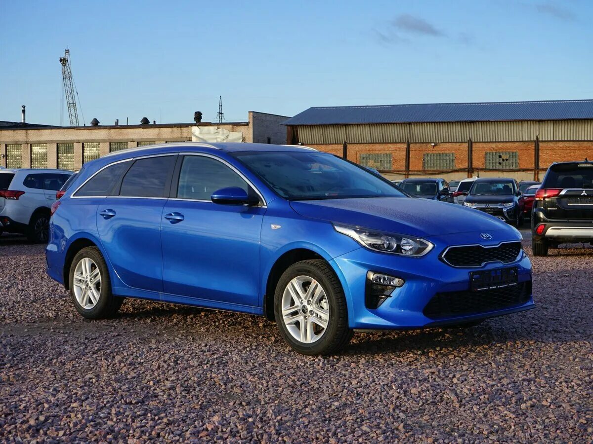Kia seed. Kia ceed универсал 2021 черный. Kia ceed 2021 premium. Kia seed 3. сид 3 отзывы.
