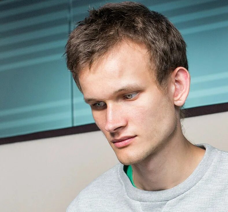 Эфир создатель. Основатель эфириума виталик бутерин.