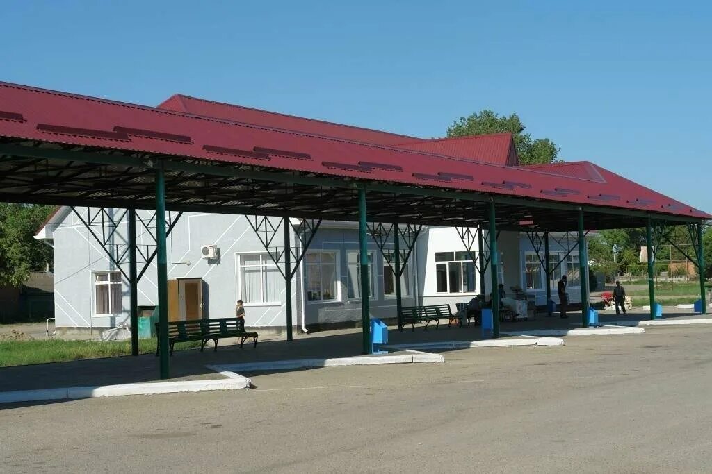 Брюховецкий жд. Станица брюховецкая краснодарский край. Вокзал станица брюховецкая краснодарский край. Станция брюховецкая краснодарский край. Брюховецкий жд.