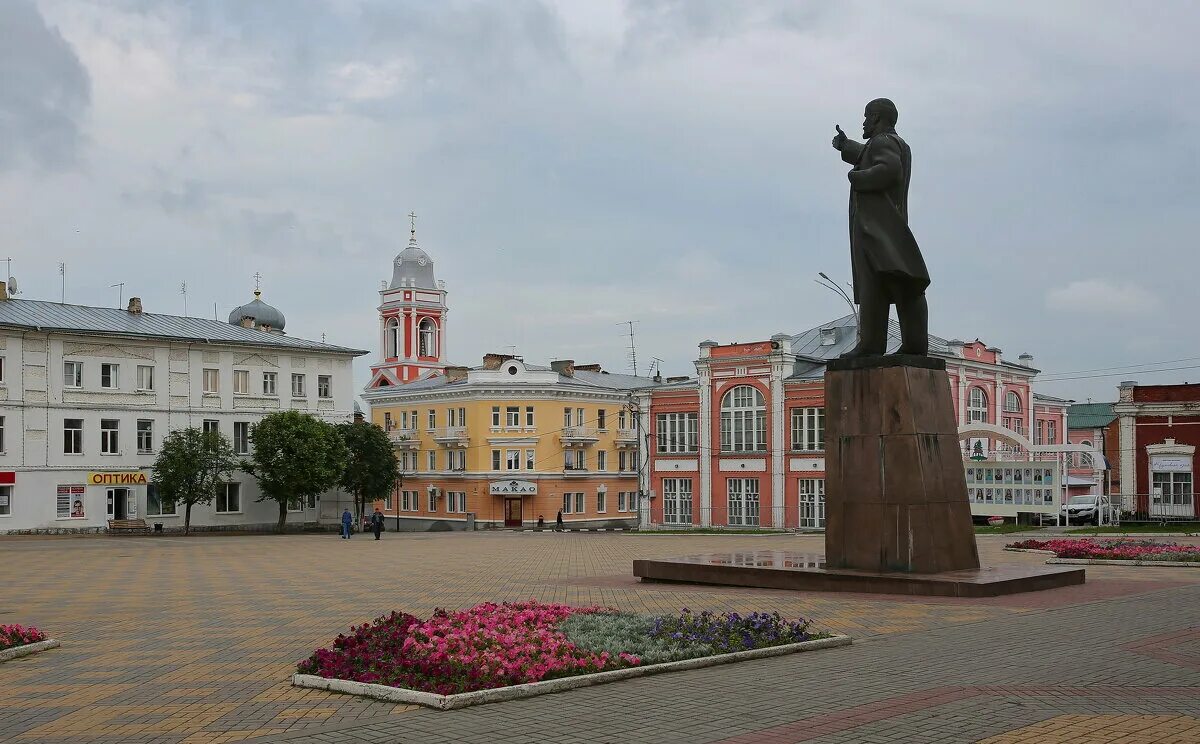 Елец площадь города. Город Елец достопримечательности. Главная площадь Ельца. Елец центр города. Сайт г елец