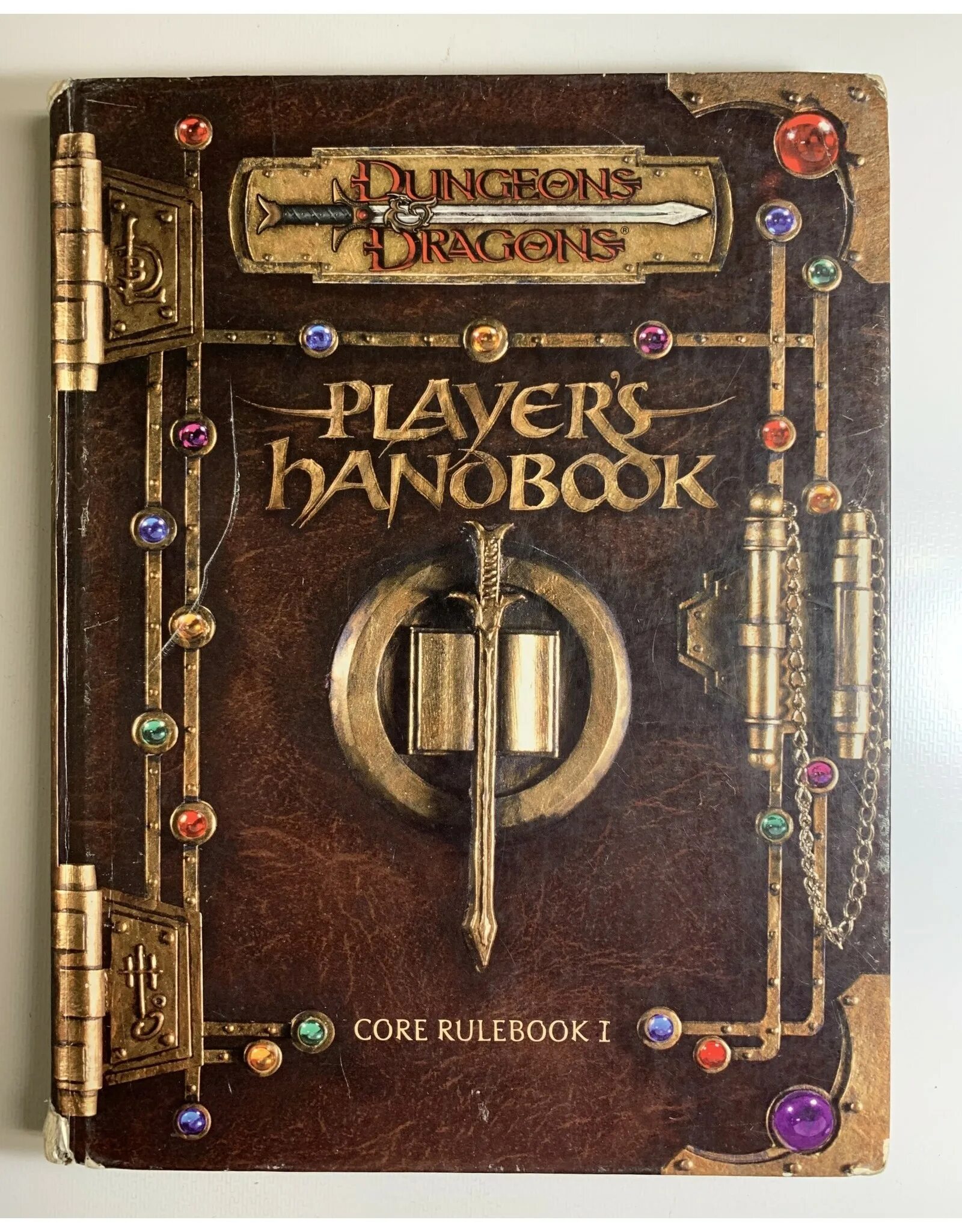 Dungeons and Dragons книга игрока. DND книга. Подземелья и драконы книга. ДНД книги 3 обложки. Player book