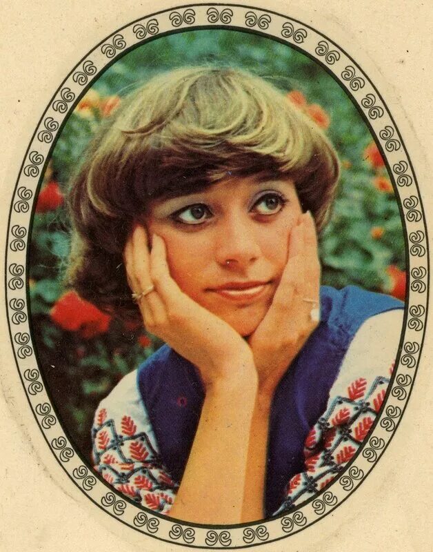 Переводные наклейки гдр. Переводилки 80х. Переводные девушки гдр. Советские переводки с девушками. Переводилки гдр девушки.