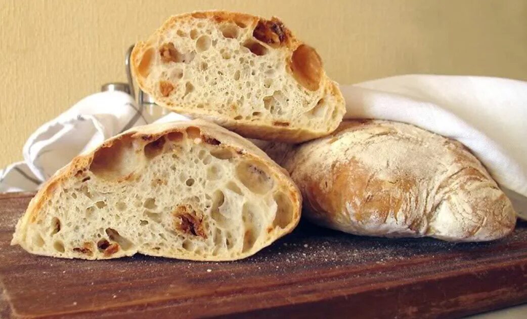 Итальянский хлеб рецепты. Чиабатта. Хлеб чиабатта. Итальянский хлеб чиабатта. Домашний хлеб чиабатта.