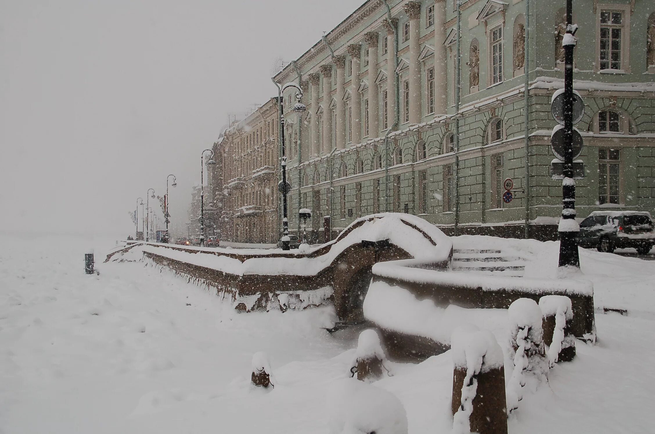 Какая зима в санкт петербурге. Снежный питер 2025. метель в санкт петербурге. снежный покров в санкт-петербурге. питер снегопад 2025.