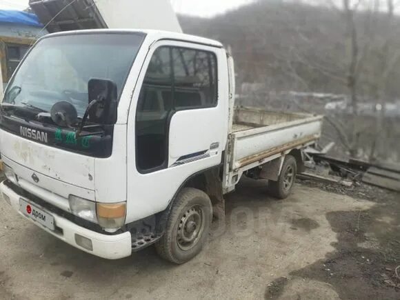 Ниссан атлас 1994 года. Грузовик 3т isuzu бортовой elf 2000. Ниссан атлас 1992. Грузовик 3т isuzu бортовой elf 2000. Ниссан атлас 1992.