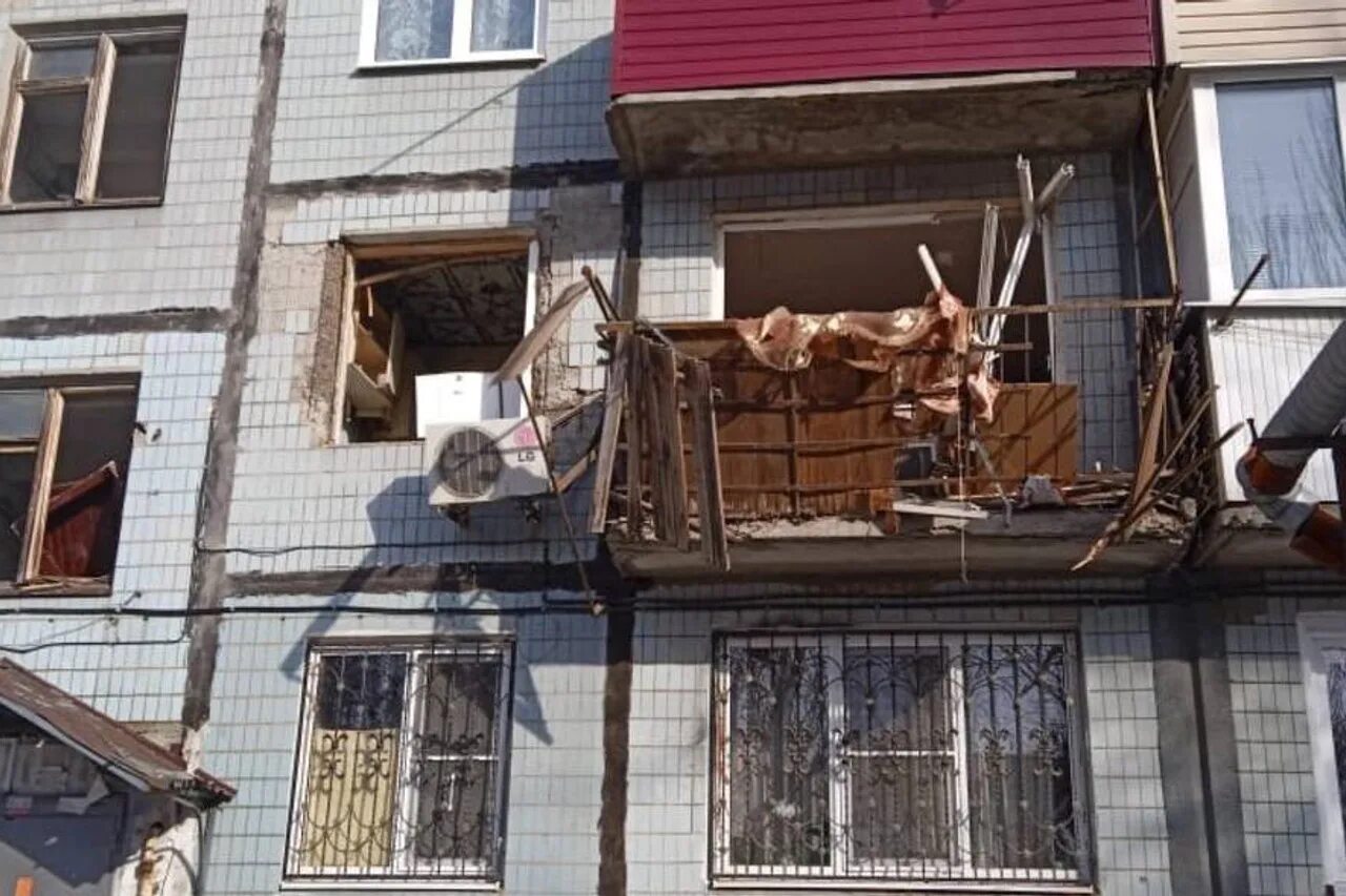 Хабарова шахты. Город шахты ростовская область взрыв газа. Взорвался газ город шахты. Последствия взрывов в зданиях. Взрыв на шахте листвяжная.