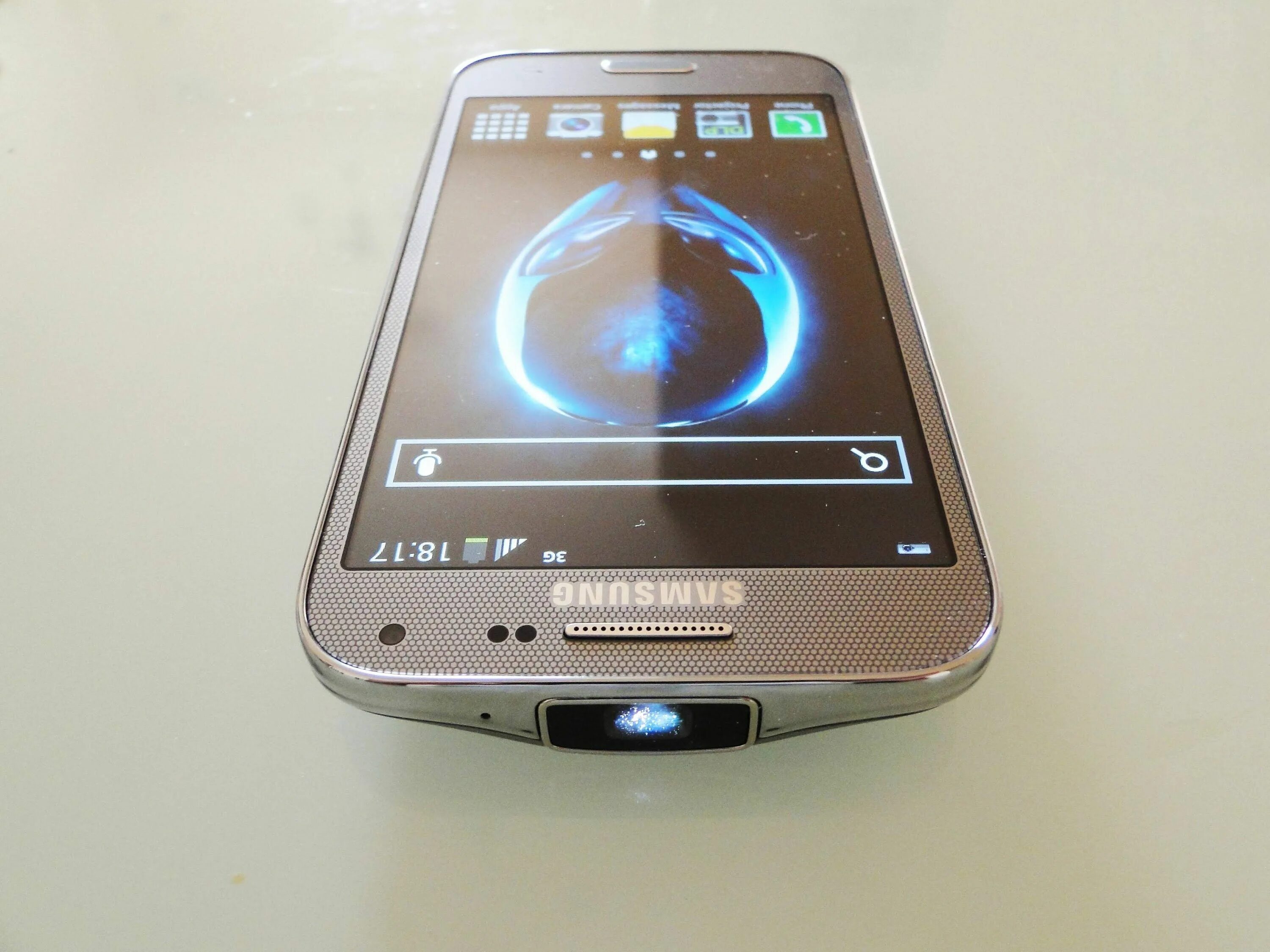 Бесплатный проектор на телефон андроид. Самсунг галакси Бим 2. Samsung Galaxy Beam. Samsung Galaxy Beam Projector. Samsung Galaxy с проектором.