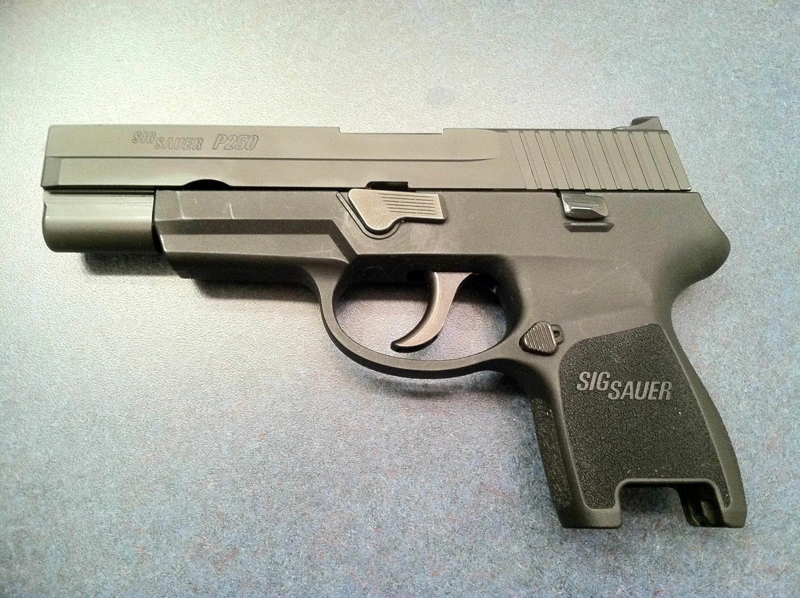 П250 травмат. П 250 размеры. P250 cs. P250 cs. Sig sauer p250 пневматический.