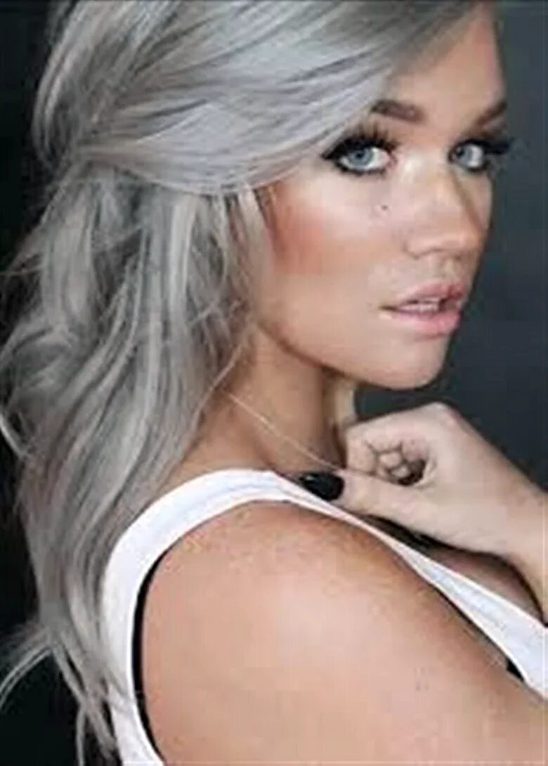 Седой блонд. Стефани даниэль пепельная блонд. Серые волосы. Gray hair (серебристые оттенки волос). Пепельный миллиривинь.