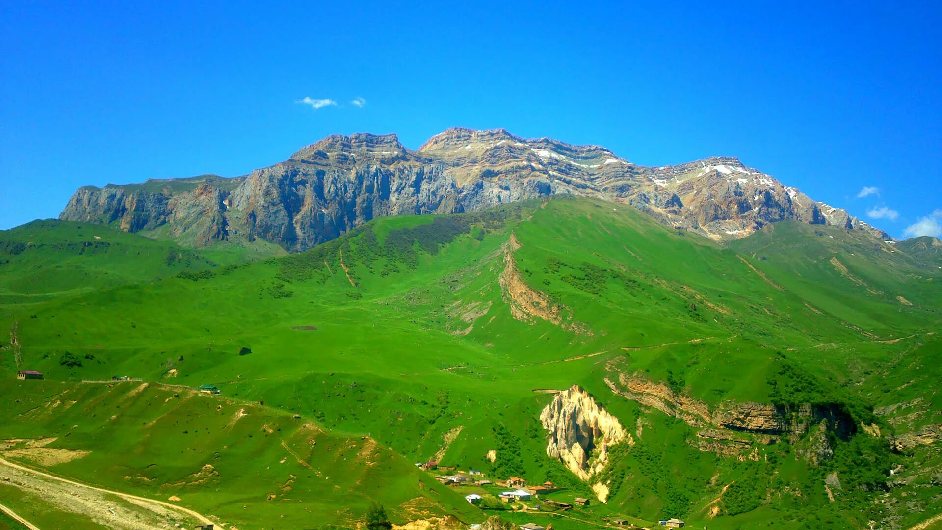 Шахдагский национальный парк азербайджана. Шахдаг (гора). Горы в азербайджане. Горы азербайджана талышские горы. Горы в азербайджане.