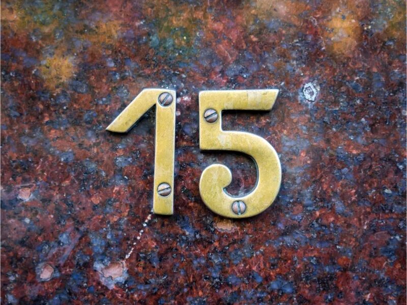 Покажи цифру 15