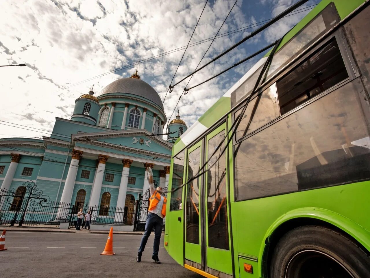 Новые троллейбусы в Курске. Троллейбусное депо Курск 2020. Троллейбус 1 Курск. Курск троллейбус 300. Курский троллейбус