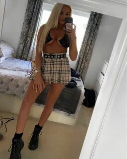 Slideshow babyburberry onlyfans nudes.