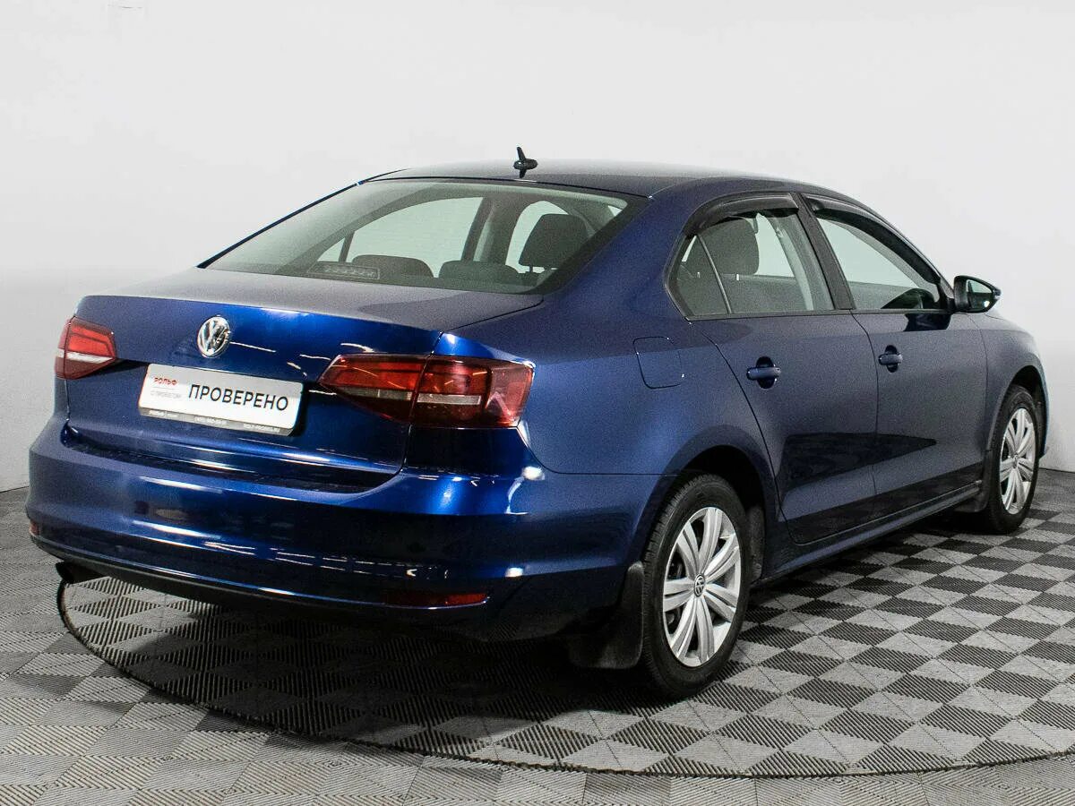 Volkswagen синий. Фольксваген Джетта 2012 синий. Volkswagen Jetta 2016 синий. VW Jetta 6 Blue. Фольксваген Джетта 2016 синий.
