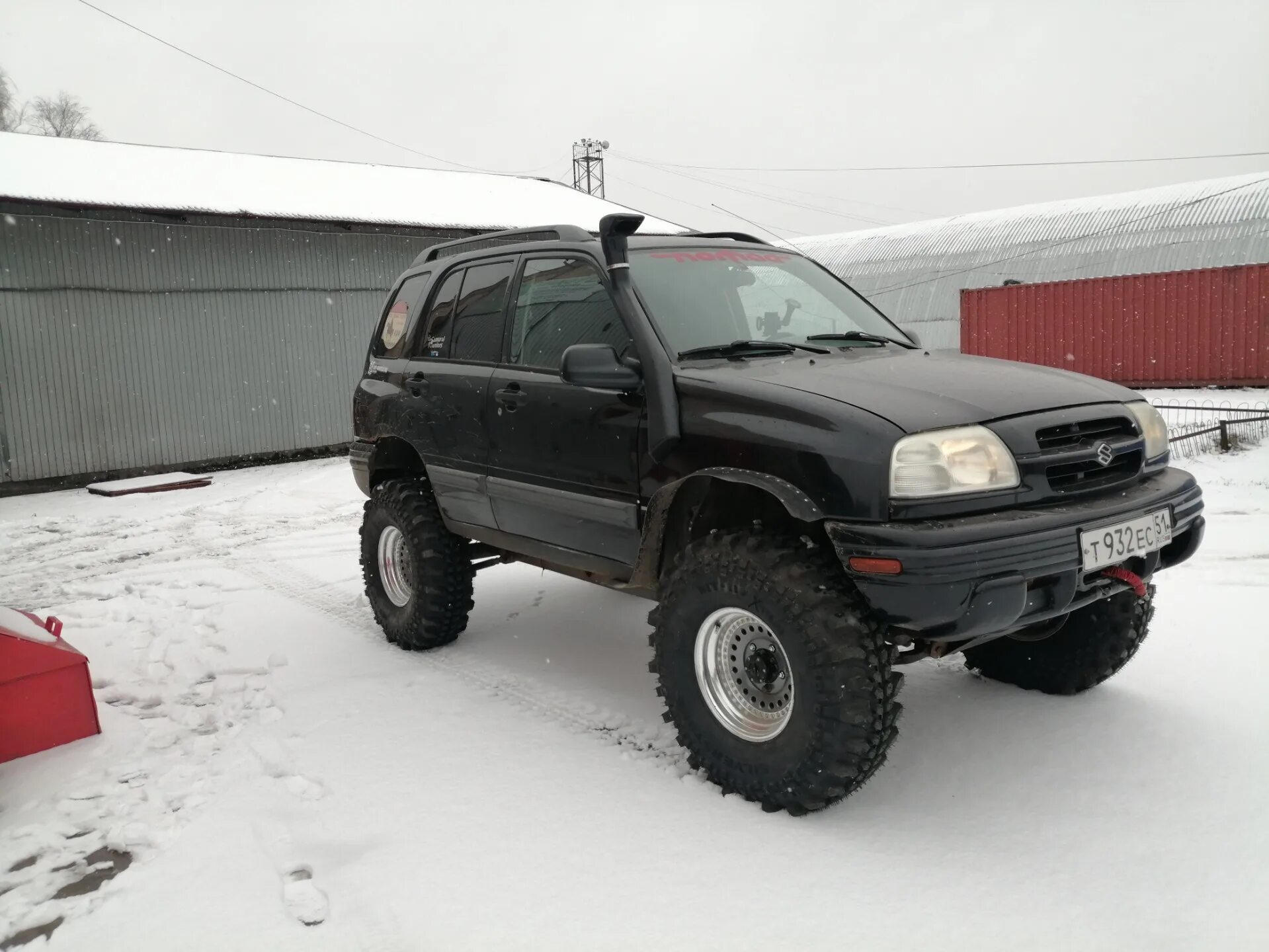 Suzuki escudo колеса. Гранд витара на 31 колесах. Эскудо на 33 колесах. Suzuki escudo колеса. Сузуки эскудо 1997 колеса.