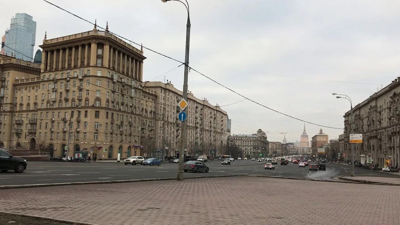 Сталинские здания кутузовский проспект. Кутузовский проспект 21. , 25. Кинотеатр пионер кутузовский проспект. Кутузовский проспект 21.