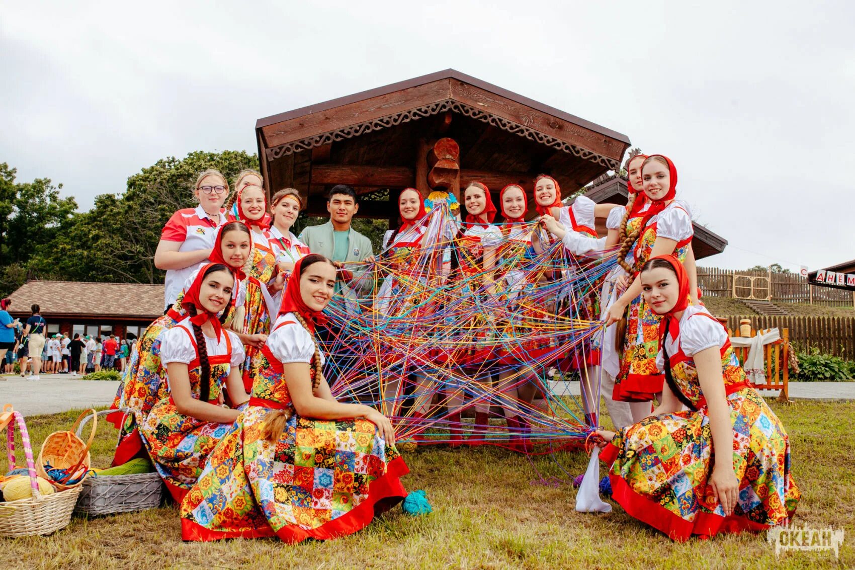 Конкурс сценариев россия. Фестиваль русское подворье. Россия гостеприимная. Гостеприимное подворье. Русское подворье ВДЦ океан.