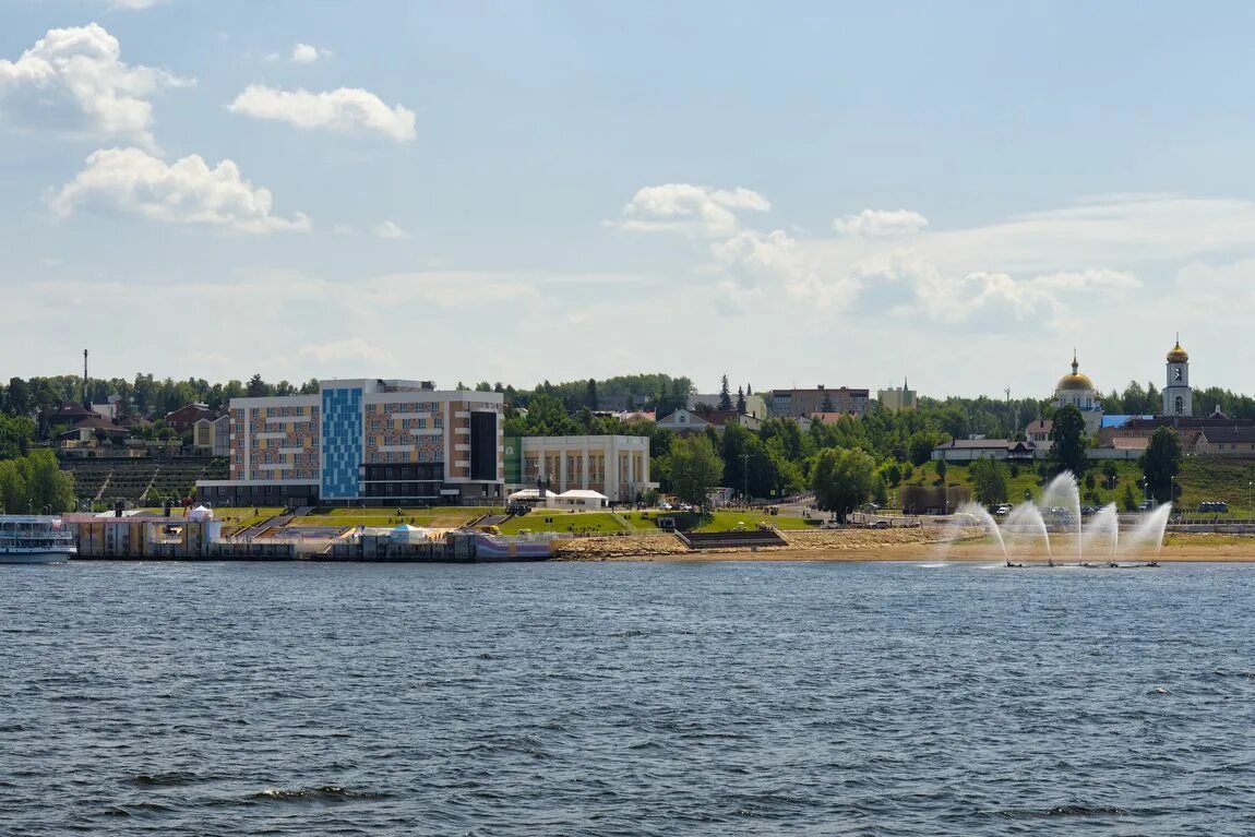 Пермь кама. Камский на сегодня. Река кама нижнекамск. Речной порт сарапул 2023. Речной порт сарапул 2023.
