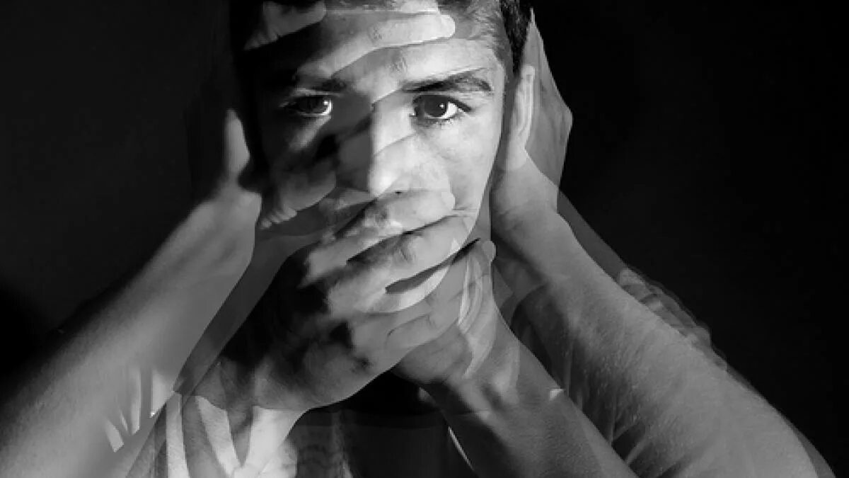 Как называется когда люди молчат. Как называется когда люди молчат
