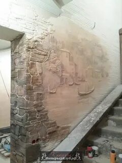 Отделка гипсовой штукатуркой стены