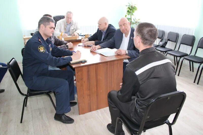 Фку кп 13 омская область. Уфсин 13. Уфсин 13. Кп 13 уфсин россии по оренбургской области. Уфсин 13.