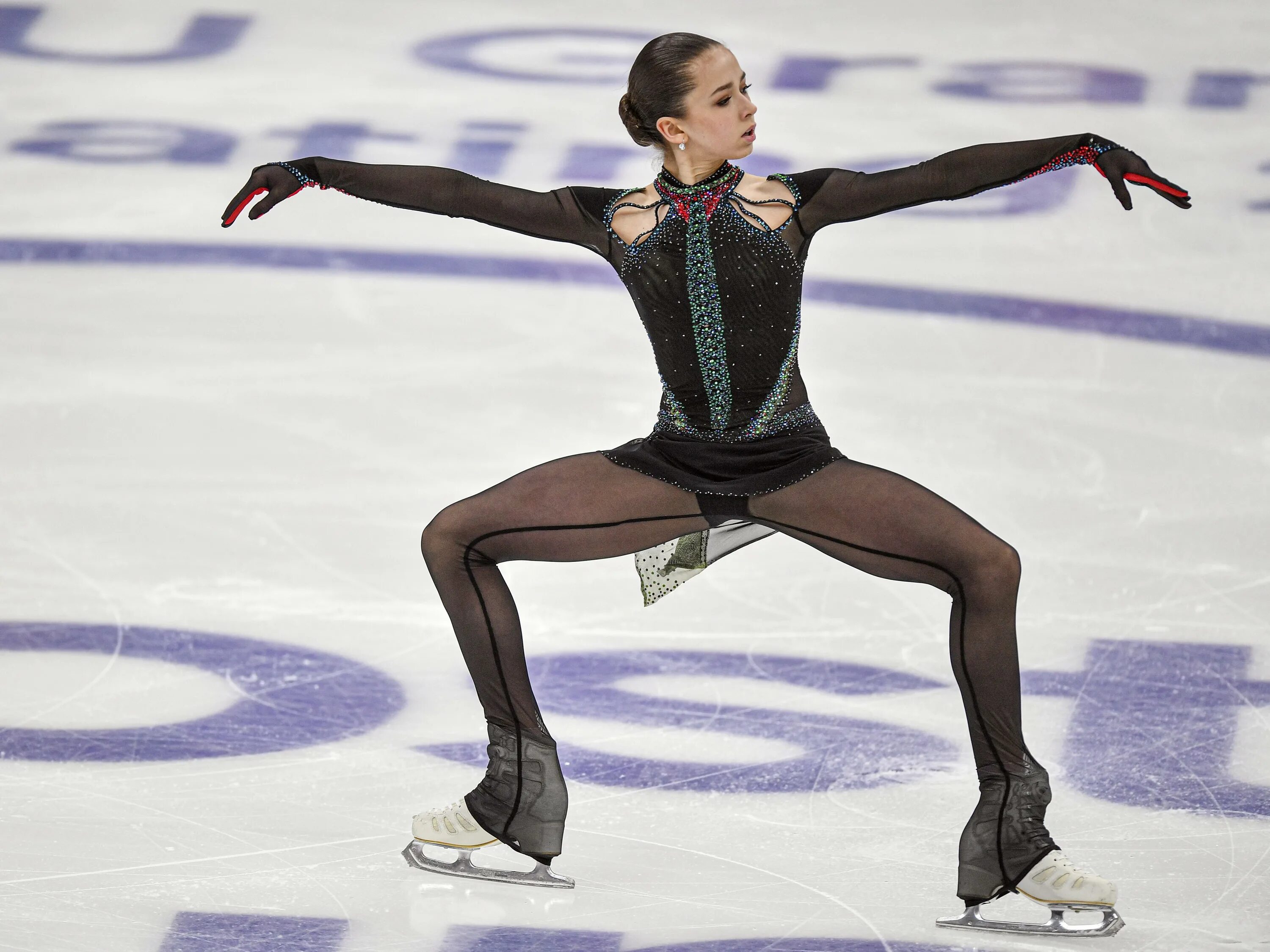 Камила валиева фигурное катание 2022. Валиева фигуристка пекин 2022. Валиева 5. Камила валиева показательные. Валиева 5.