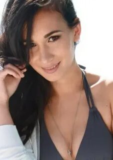 Вика «Ас үй» телехикаясынан порно видео