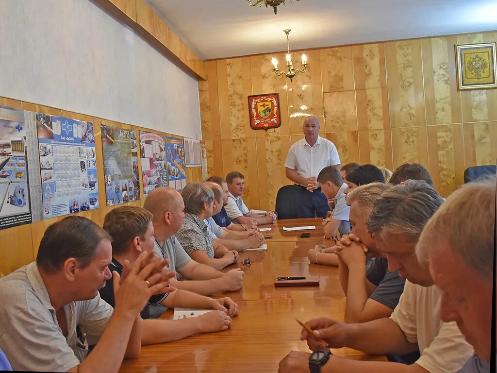Новости г кропоткин. Город кропоткин памятник кропоткину. Новости г кропоткин. Ретро поезд. Кропоткин сейчас.