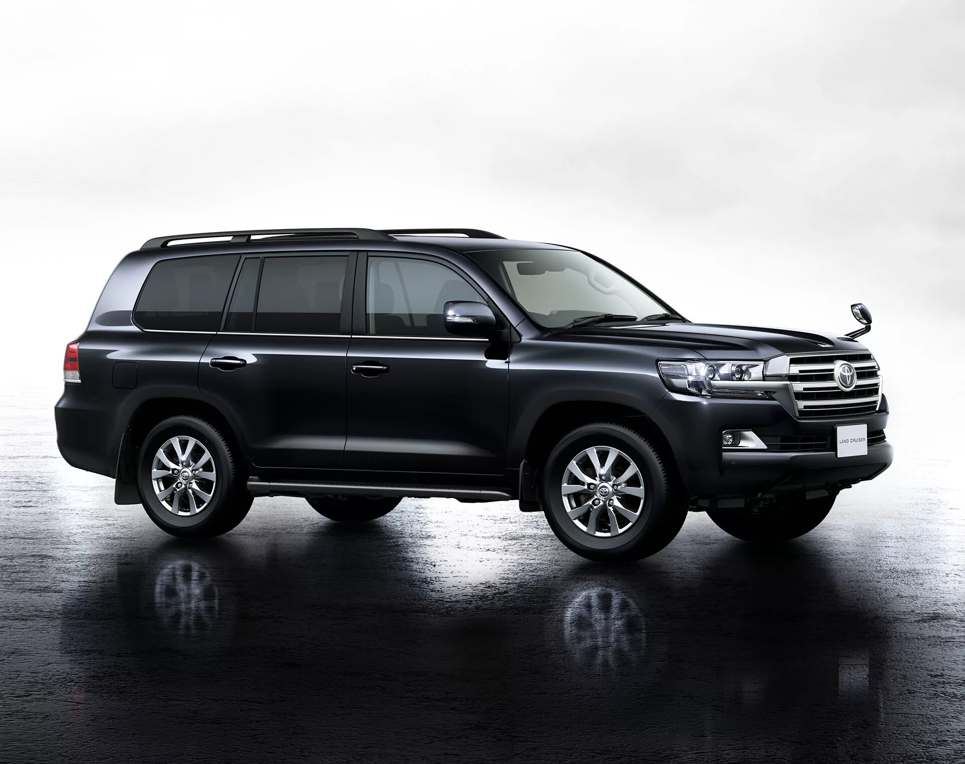 Форум ленд крузер ру. Toyota Land Cruiser 200. Новый Toyota Land Cruiser 200. Тойота Лэнд Крузер 200 2015. Тойота ленд Крузер 200 2016.