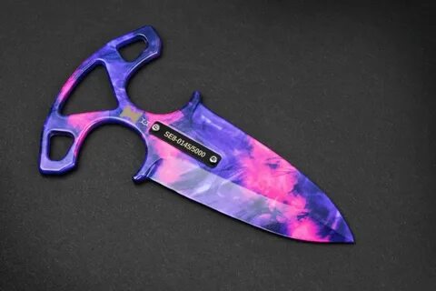 Shadow daggers