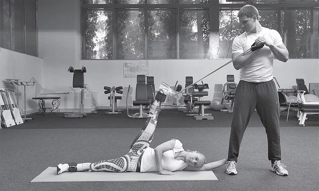 Лечебная гимнастика сергея бубновский. Гимнастика по бубновскому для позвоночника для начинающих. Бубновский упражнения для мышц. Бубновский упражнения для мышц. Гимнастика по бубновскому для позвоночника.