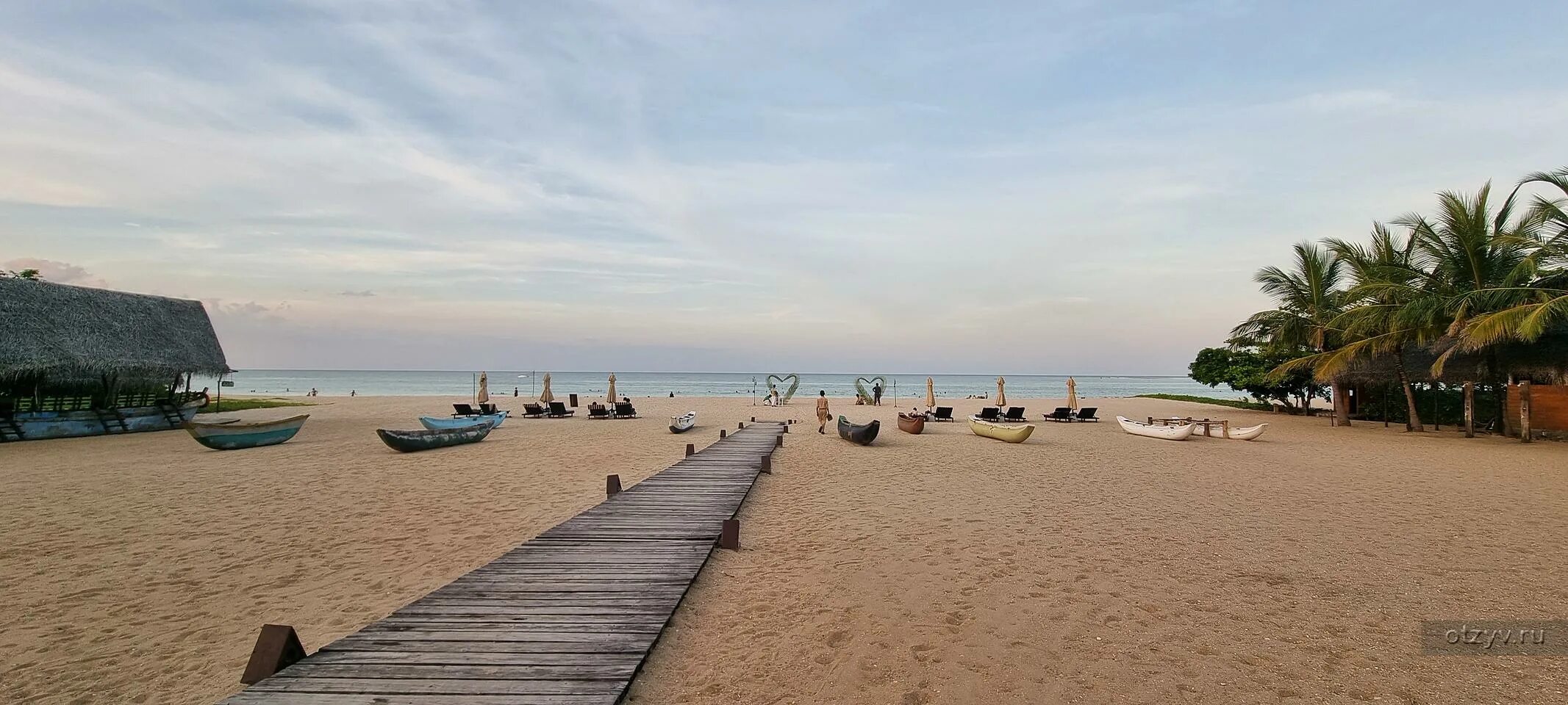 Пляж Пасикуда Шри Ланка. Maalu Maalu Resort. Maalu Maalu 5*. Кальютавалай Бич, indian Ocean, Шри-Ланка.