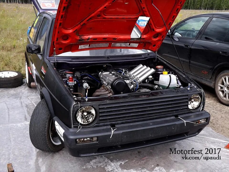 Гольф 2 задний привод. Volkswagen Golf 2 привод. Фольксваген гольф дрифт корч. VW Golf mk1 задний привод.