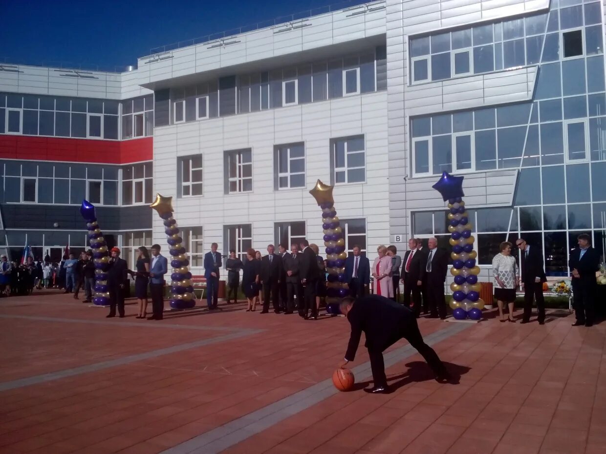 школа 33 молодежный иркутск. школа исхи иркутск. мбоу сош молодежный. школа пос молодежный комсомольский район. го в школе.