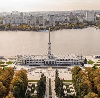 Северный речной вокзал москва река