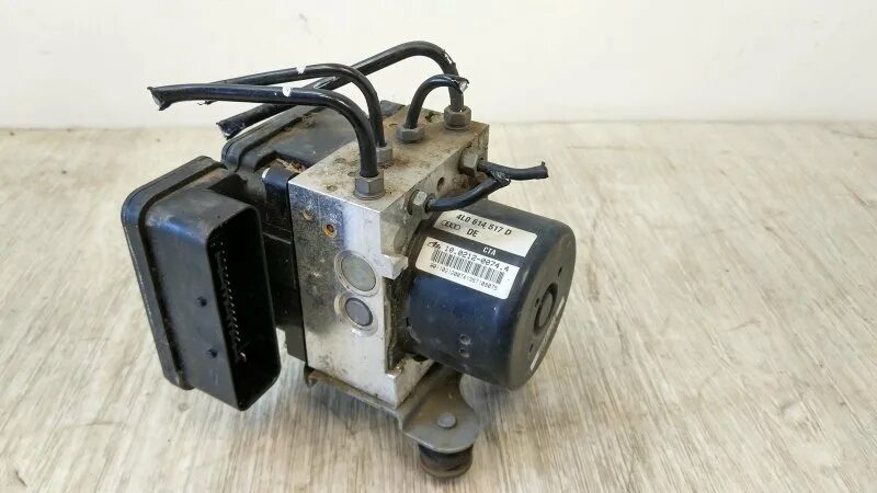 Блок абс ауди ку7. Блок абс q7. Блок абс q7. Блок управления абс ауди q7 2007 года. Блок abs audi q7 2009.