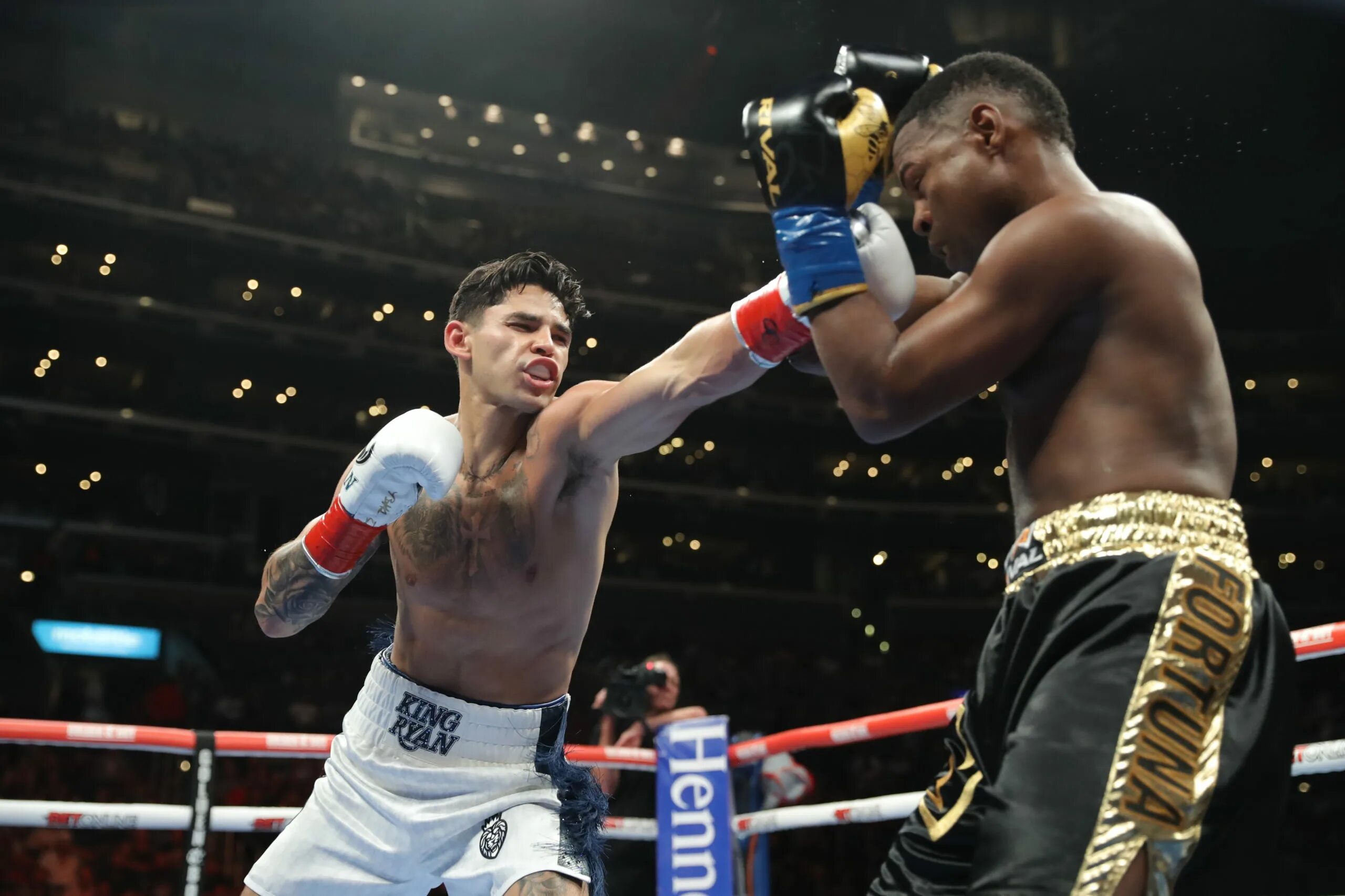 Фортуна бросает вызов смерти 2017. Ryan Garcia. Gervonta Davis Ryan Garcia.