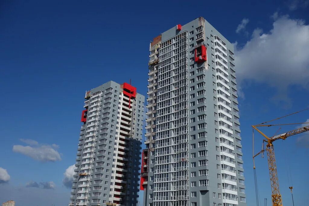 Манхэттен просп строителей 54. Жк манхэттен санкт петербург. Манхеттен 2. Манхэттен челябинск подъезд. Тц манхеттен на ветеранов.