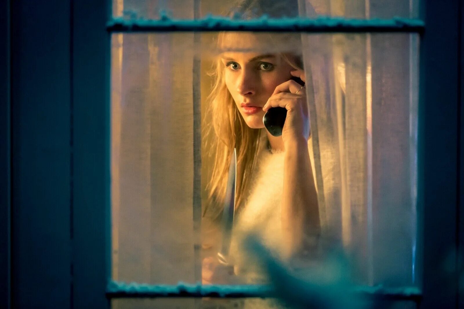 Better watch. Фильм better watch out 2016. оливия деджонг better. оливия деджонг better watch out. фильм оглядывайся по сторонам.