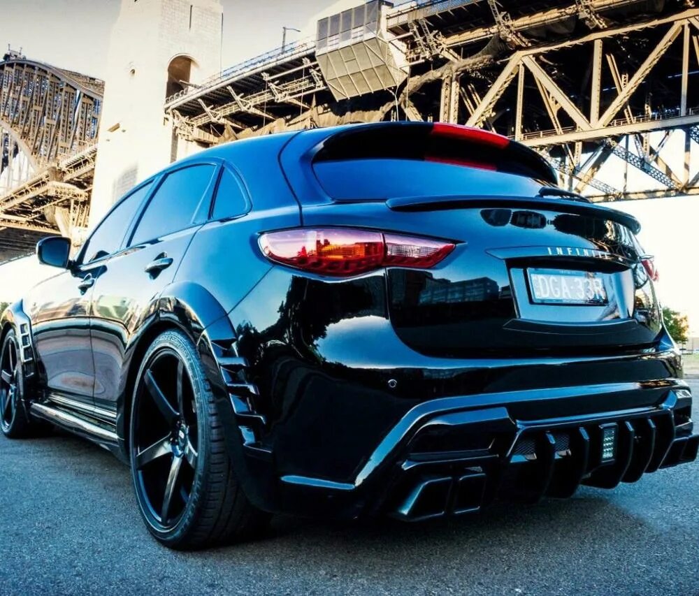 Обвесы infiniti. Infiniti qx70 обвес. infiniti fx37 обвес. инфинити фх 50 в обвесе. обвес на инфинити qx70.