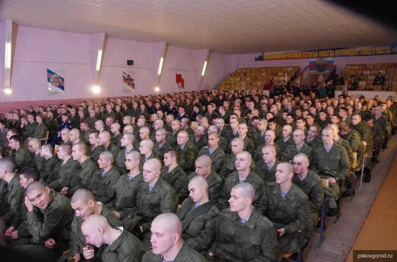 Псковский полк в нижневартовске. 76 ДШД Псков. 76 Дивизия Псков. Часть Псков 76 дивизия. 34 Полк Псков.