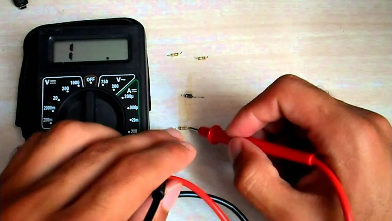 Motorola е398 динамик. Проверка динамиков тестером. Разговорный динамик в смартфоне. Динамик для тестера. Динамик для тестера.