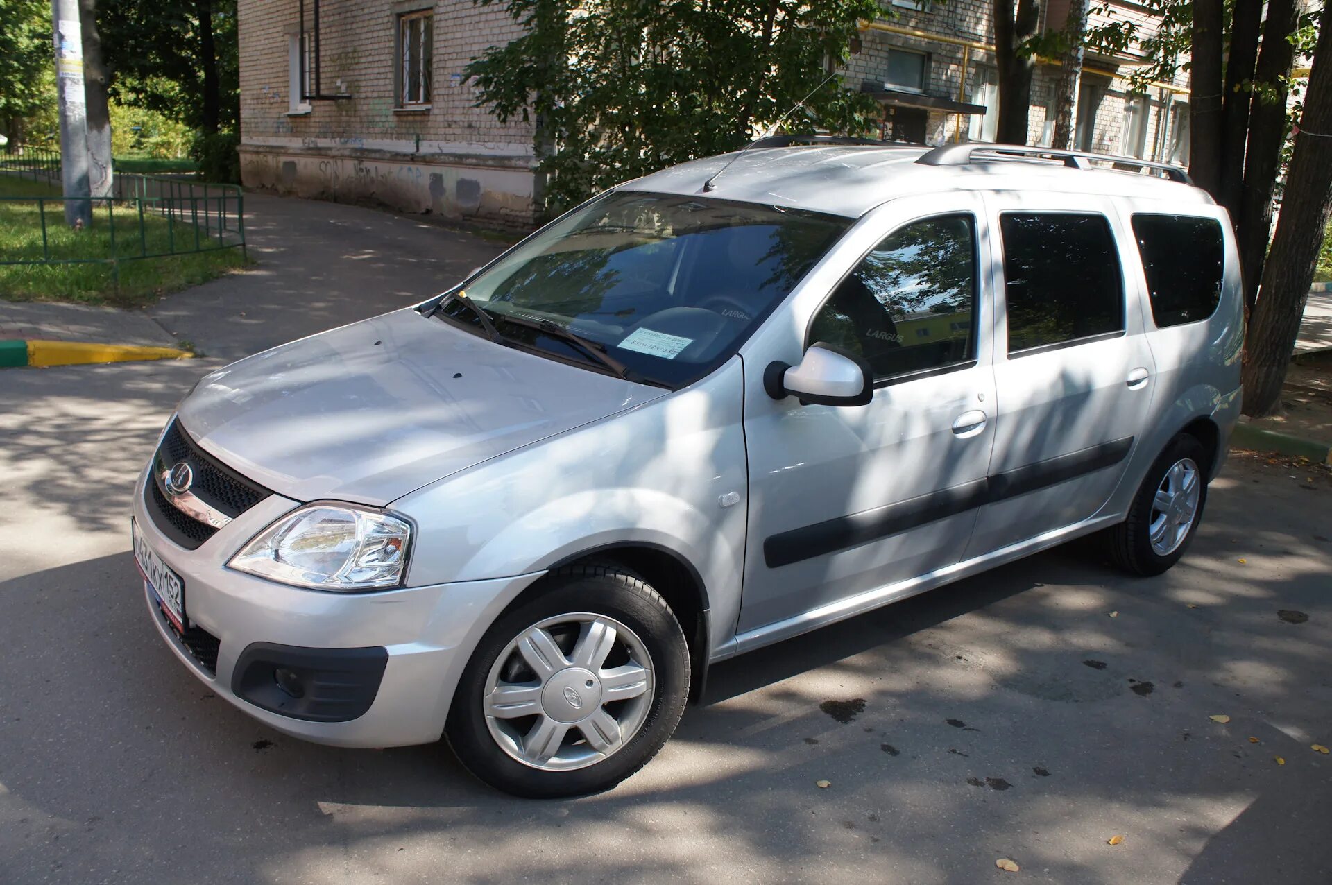 Ларгус 7ми местный. Ларгус 7ми местный. Ларгус авито. Ларгус 7 местный авито. Ларгус 7ми местный.