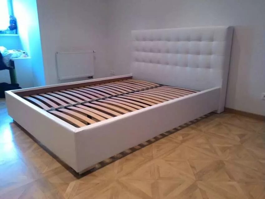 Кровать 1800х2000 с изголовьем. Кровать 1800х2000. кровать двуспальная 1800х2000. кровать двуспальная с мягким изголовьем и лдсп. кровать двуспальная 1800х2000 с мягким изголовьем.