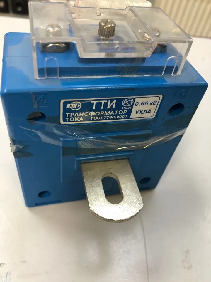 Трансформатор тока тти 400 5. Трансформатор тока тти-6005. трансформатор тока ттэ-а-1505а класс точности 0.5 ekf. ттэ-30. трансформатор тока тти-40 3005а 5ва без шины класс точности 0.5.