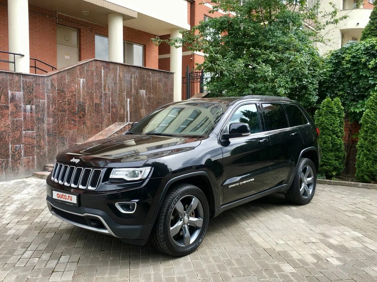 Лион 9 джип. Jeep grand cherokee. Джип гранд чероки лимитед 2014. Новый grand cherokee 2014. Jeep jeep grand cherokee.