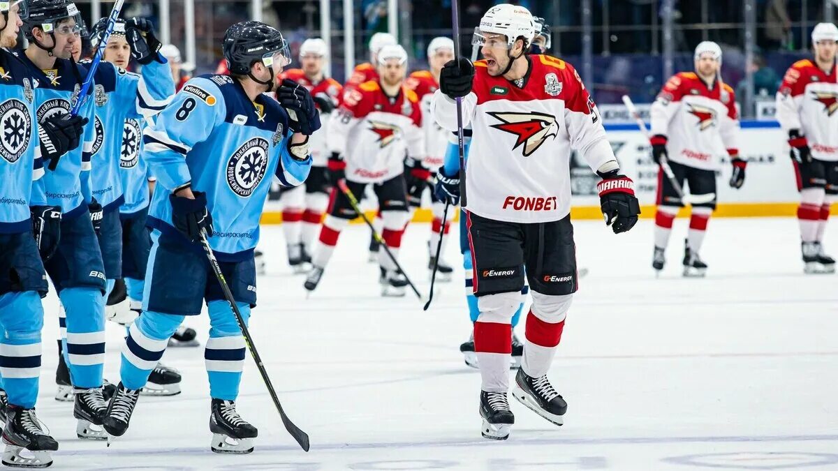 Авангард сибирь. Трансляция хоккея плашки. Авангард сибирь. Хоккей авангард сибирь прямая трансляция. Игра" хоккей".