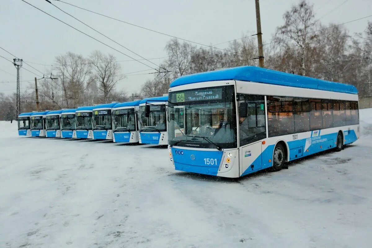 Новые троллейбусы в 2024 году. Троллейбус Новосибирск на автономном ходу. Новые троллейбусы в Новосибирске. Троллейбус с автономным ходом. Электробус Новосибирск.