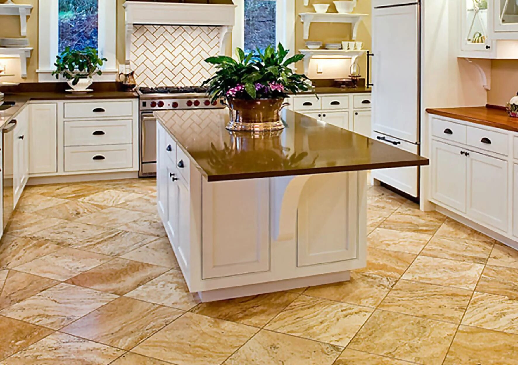 Какое покрытие лучше для кухни. Centro Rosette декор напольный угловой 41x41. Плитка на кухню на пол. Керамогранитная плитка для кухни. Красивая напольная плитка для кухни.