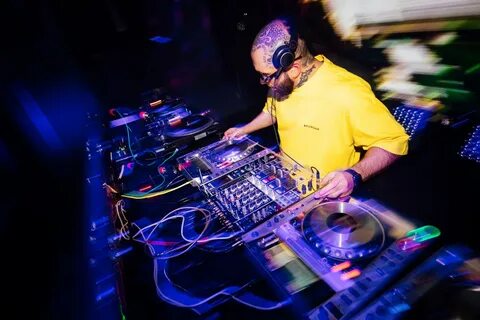 I m dj